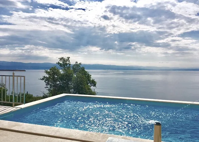 Exclusive Ruhe-oase Mit Fantastischen Blick * Медвежа