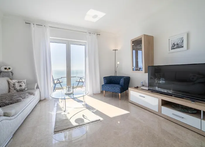 Exclusive Ruhe-oase Mit Fantastischen Blick Апартаменты *